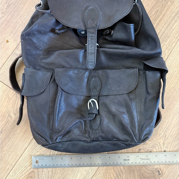 Vintage London fog dark brown Leather Backpack drawstring thick large bag - Picture 7 of 8